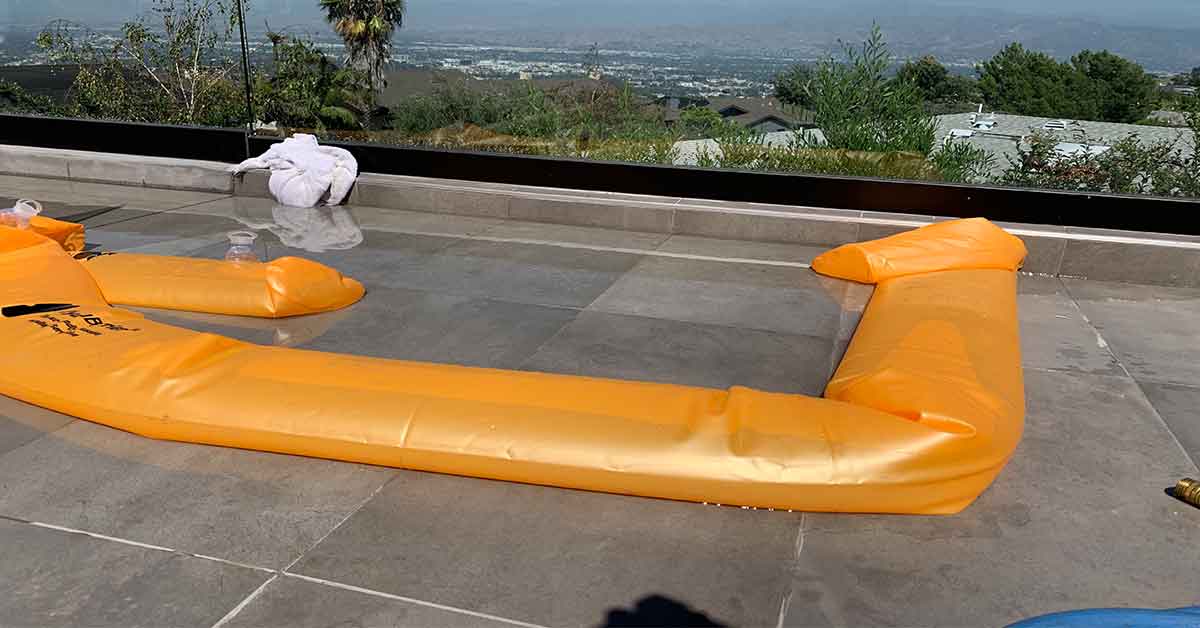 Walk-on Decks That Leak When it Rains in Hollywood