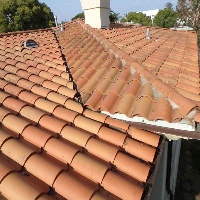 roof leak inspection in Los Angeles 